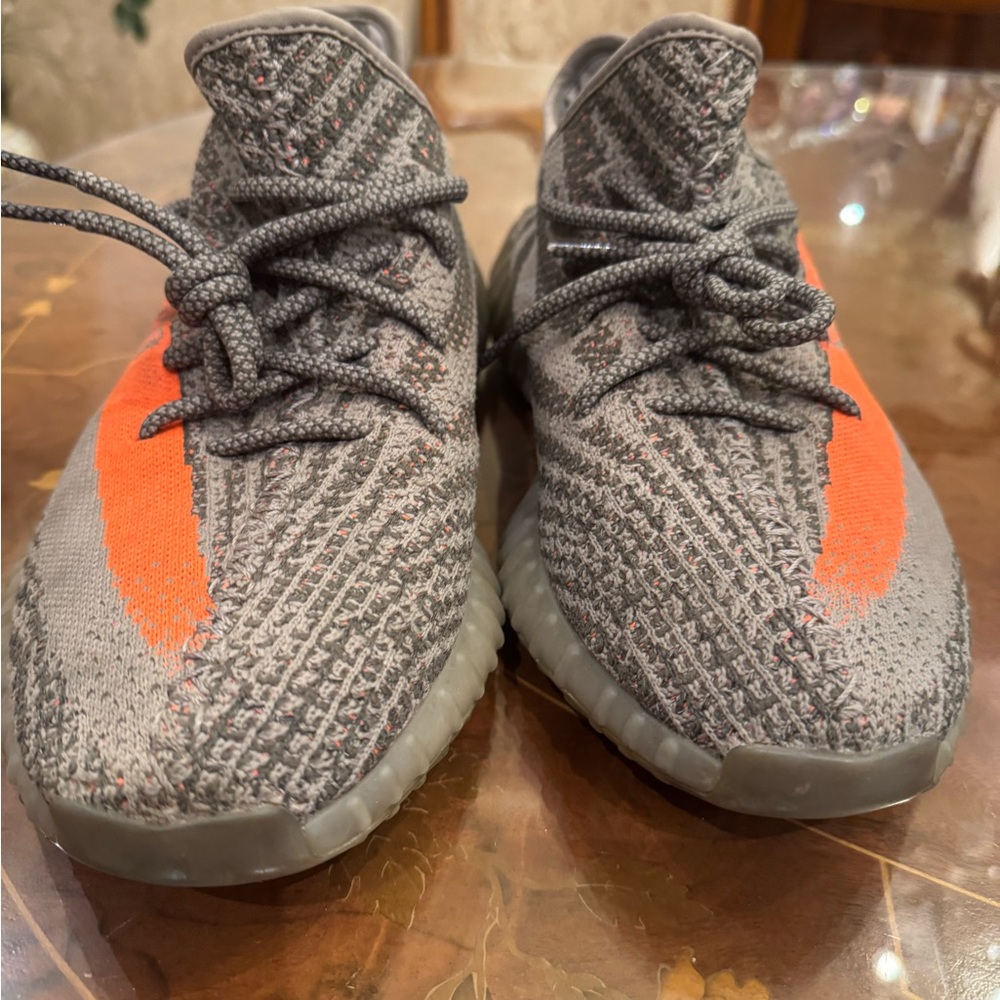 Adidas Yeezy Boost 350 V2 Beluga Reflective men’s sneakers Sz 11.0